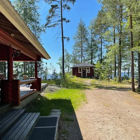 Saeiloeksen Lomahuvilat Holiday home