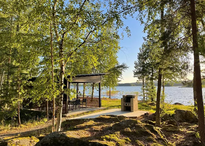 Saeiloeksen Lomahuvilat * Luhanka