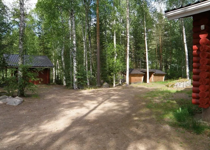 Saeiloeksen Lomahuvilat Luhanka